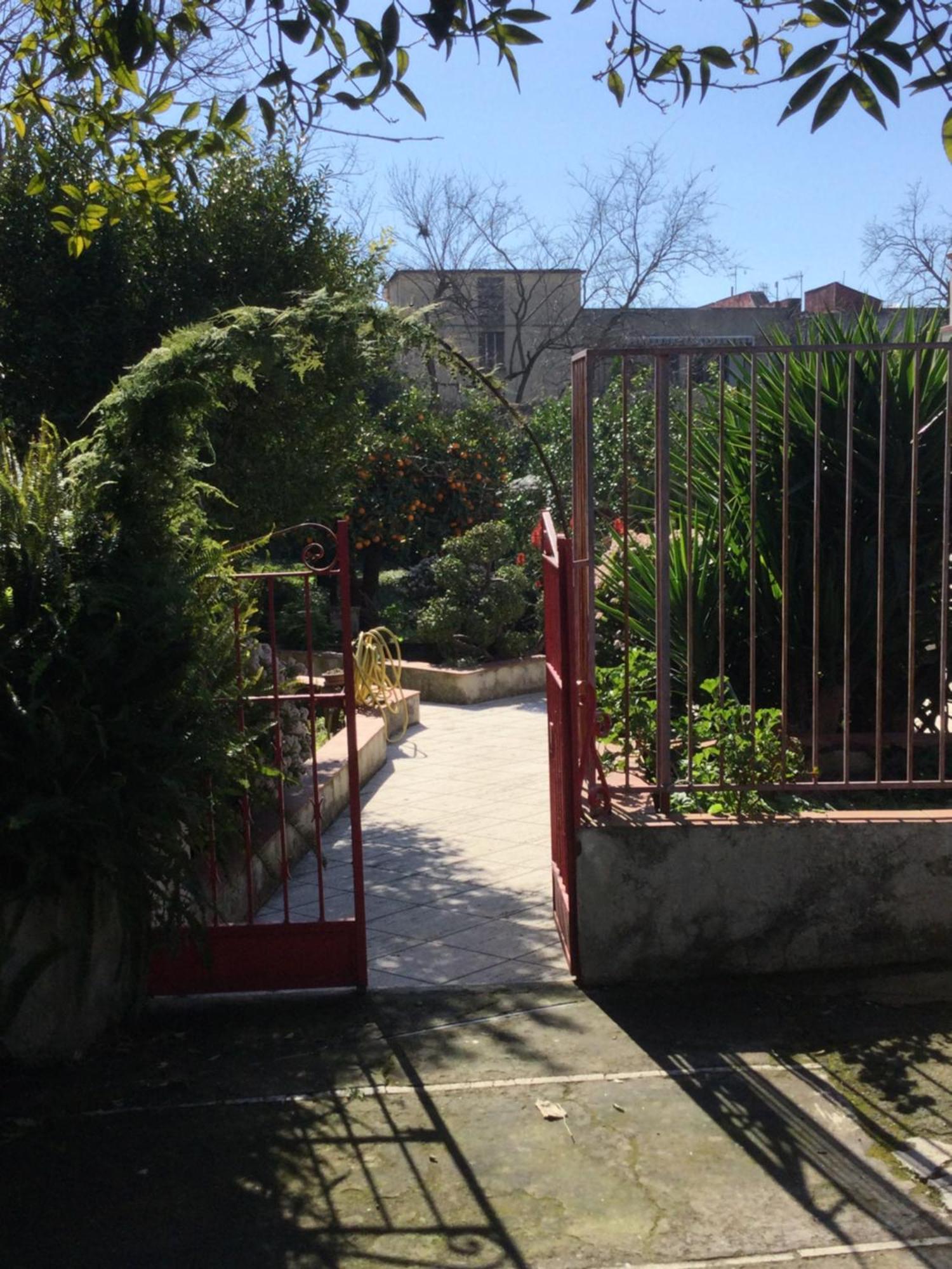 Oplontis' Garden - Holiday Apartment Near Pompeii Torre Annunziata Exterior photo